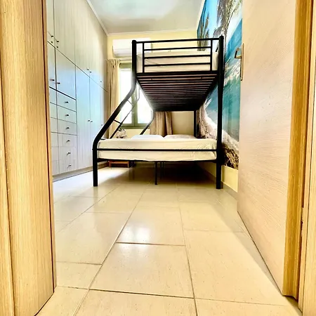 Simotas 4 Four Apartamento