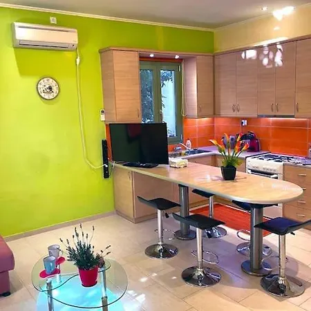 Апартаменты Simotas 4 Four