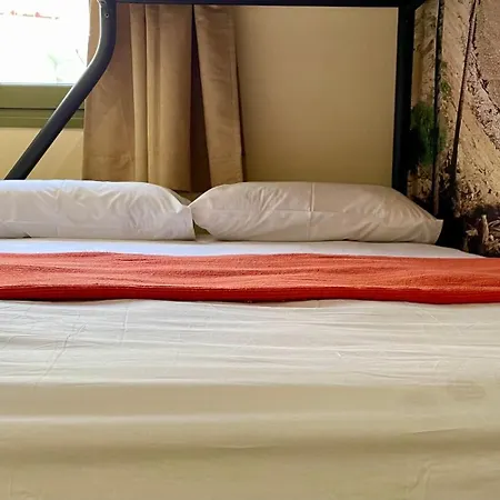 Simotas 4 Four Poros (Kefalonia)