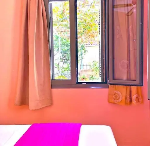 Simotas 4 Four * Poros (Kefalonia)